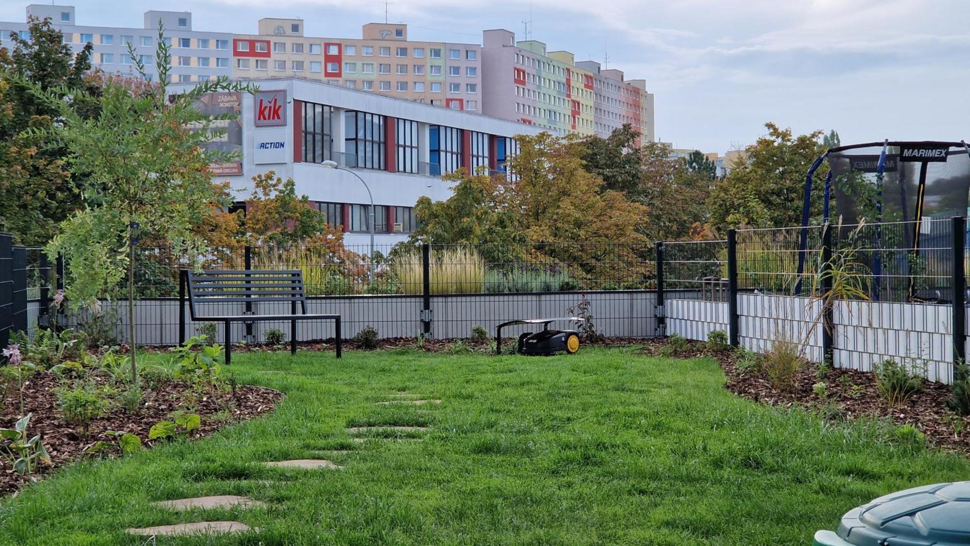 Apartmán Beta - Garage, Air Condition, Garden, At Metro *